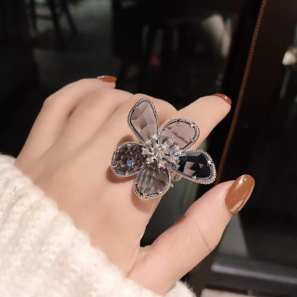 1pc Exaggerated Crystal Flower Ring For Women, Stylish Open Ring, Unique Design Trend Index Finger Ring