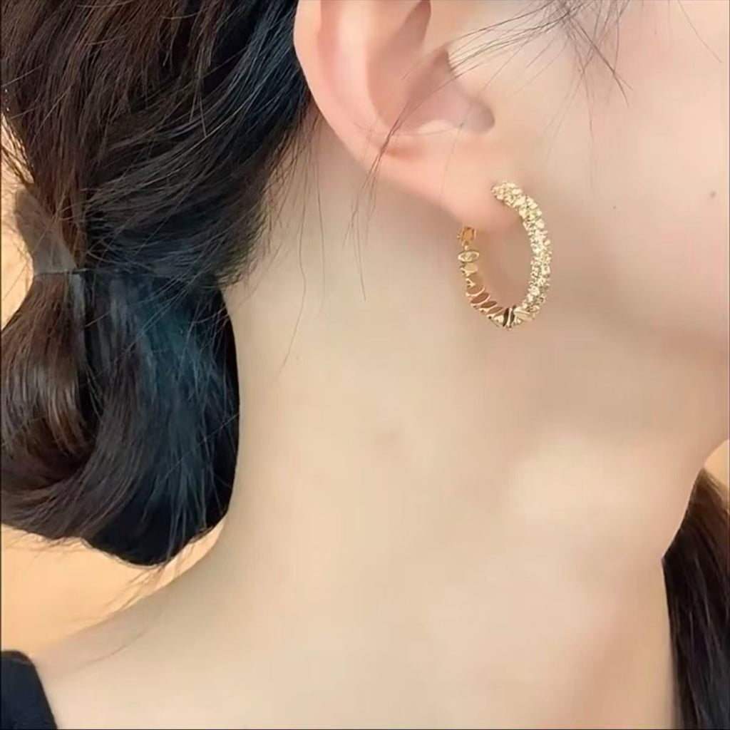 1 Pair Sparkling Zircon Ear Cuffs, Niche Design, Light Luxury & Elegant Earrings, 2026 New Arrival, Spring Summer Trendy Hoop Earrings